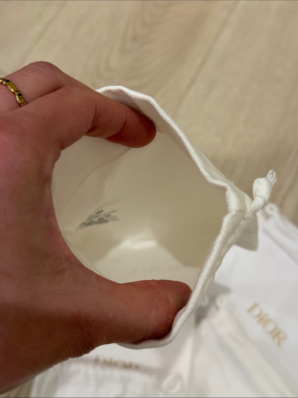 Dior Cream Drawstring Pouches with Gold Logo - Set of 7 - Picture 4 of 9